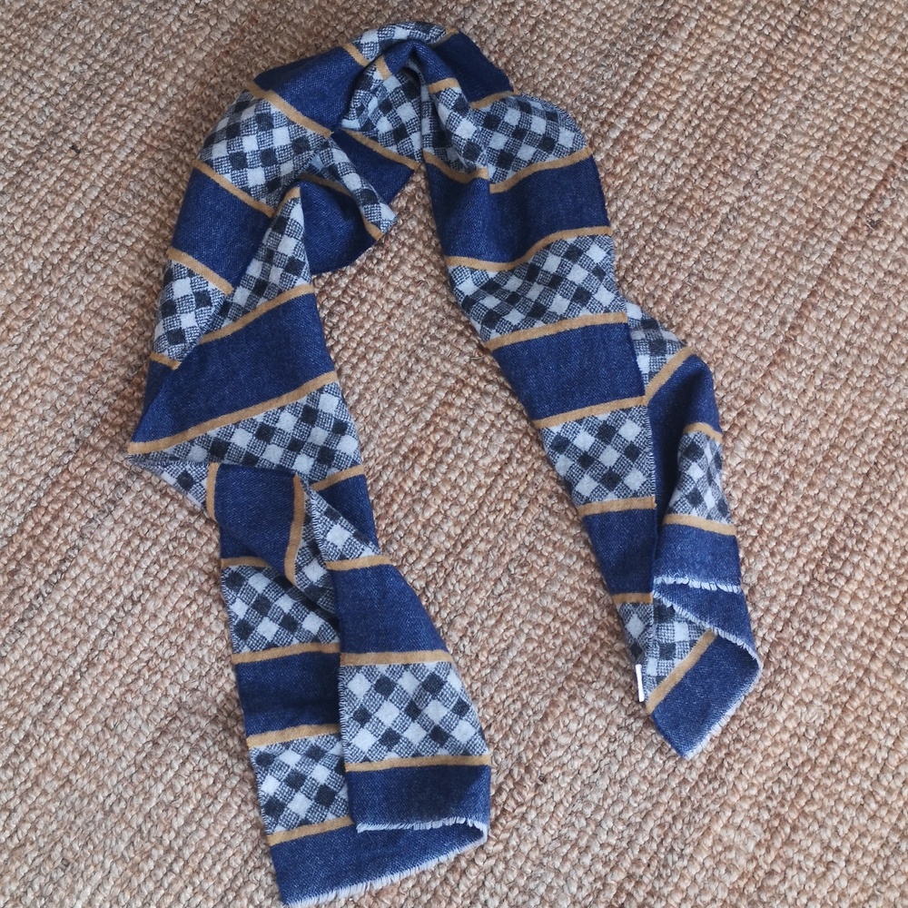 Cecchi e Cecchi wool scarf